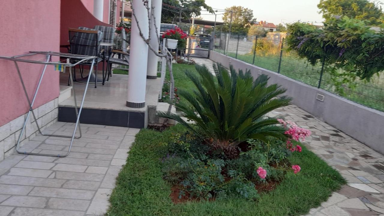 Apartments Dragica Пореч Екстер'єр фото