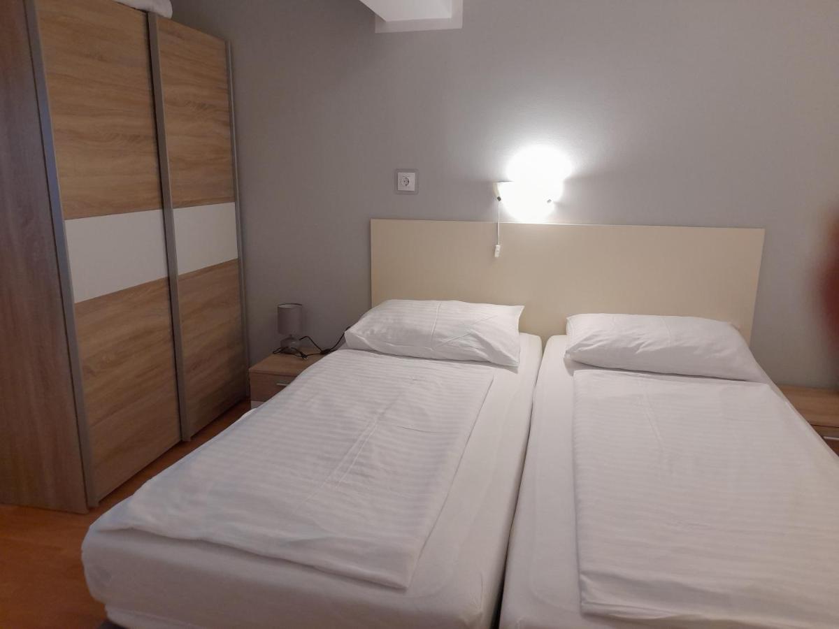 Apartments Dragica Пореч Екстер'єр фото